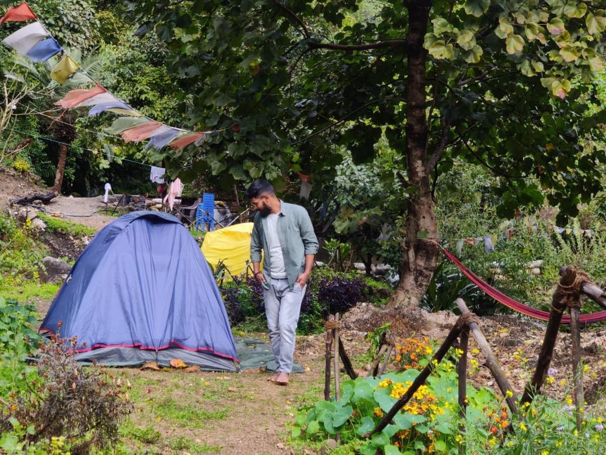 Hotel AQUAONEWORLD, A Nature Retreat Above NEER Waterfall Rishīkesh Exterior foto